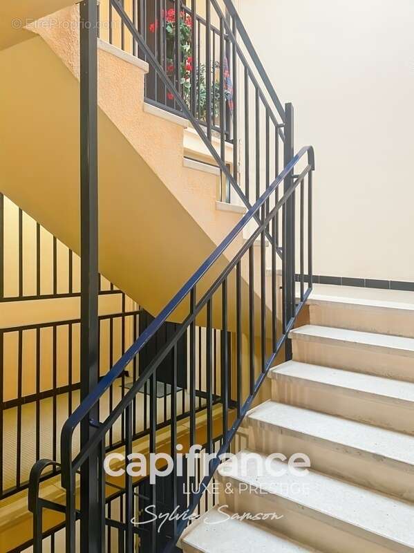 Appartement à BONNIERES-SUR-SEINE