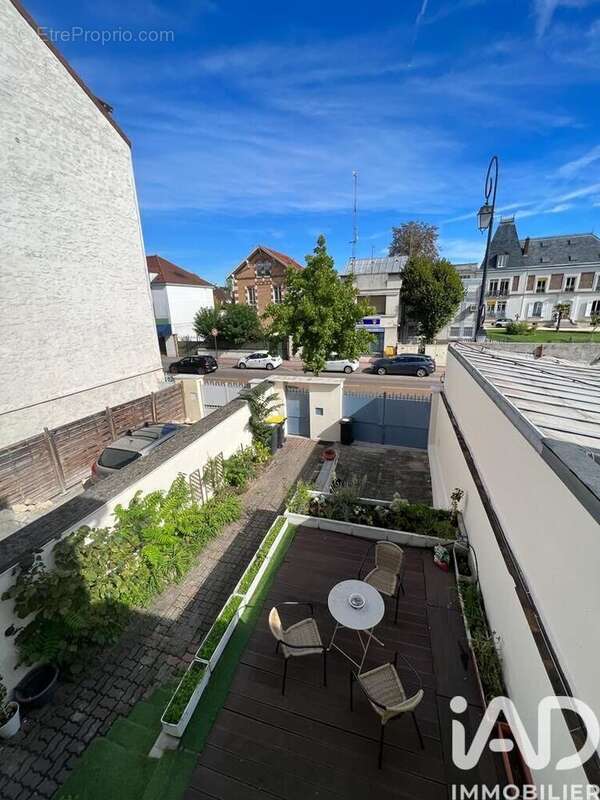 Photo 8 - Maison à SAINT-MAUR-DES-FOSSES