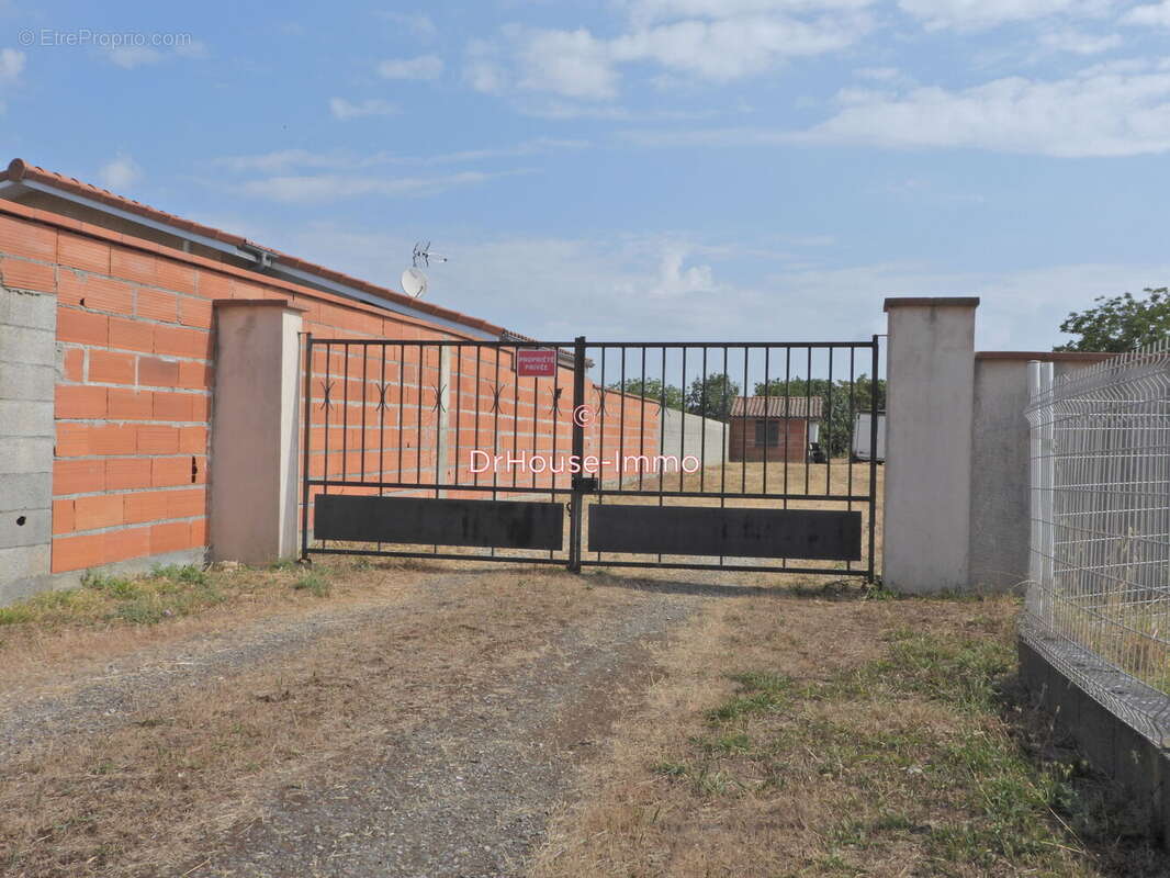 Terrain à PORTET-SUR-GARONNE