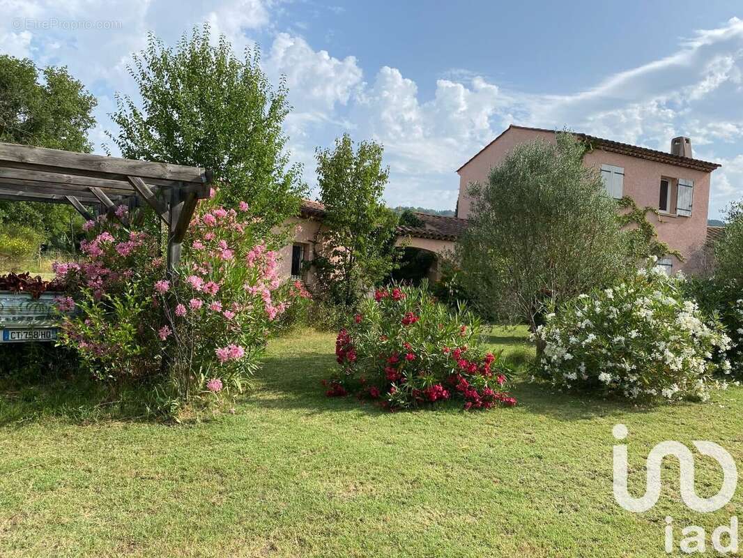 Photo 2 - Maison à MONTAUROUX