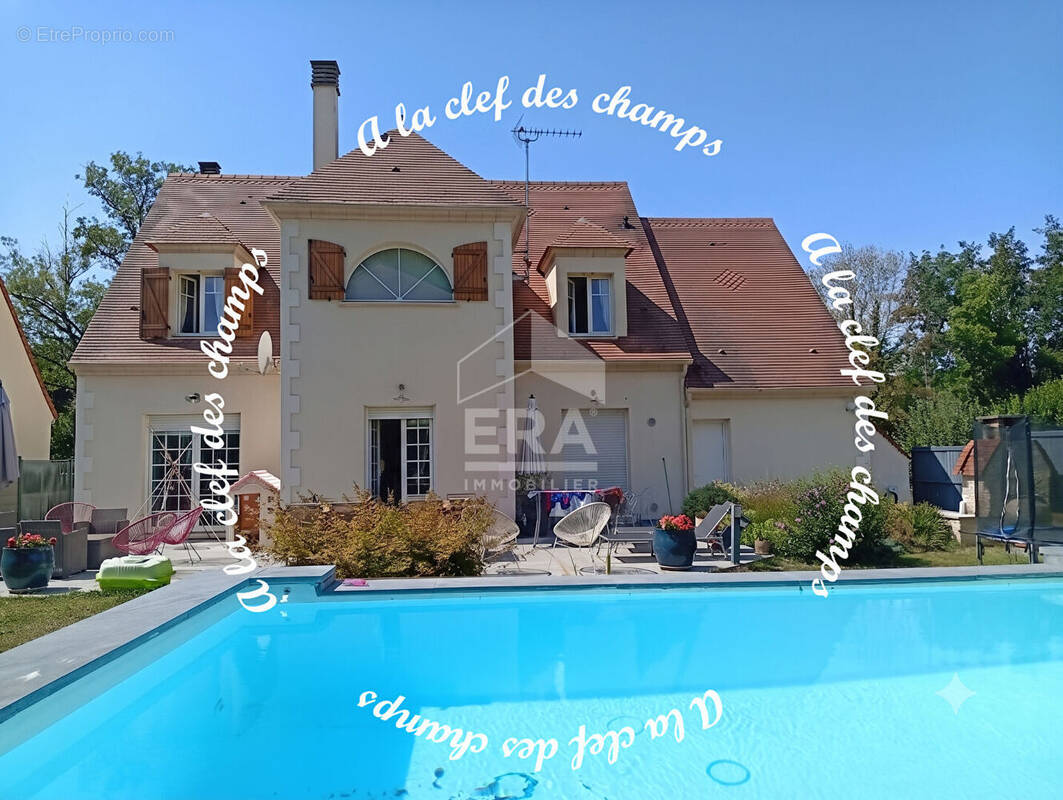 Maison à GIF-SUR-YVETTE