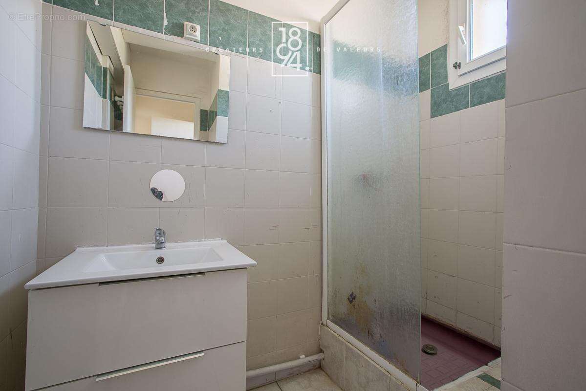 Appartement à MARSEILLE-14E