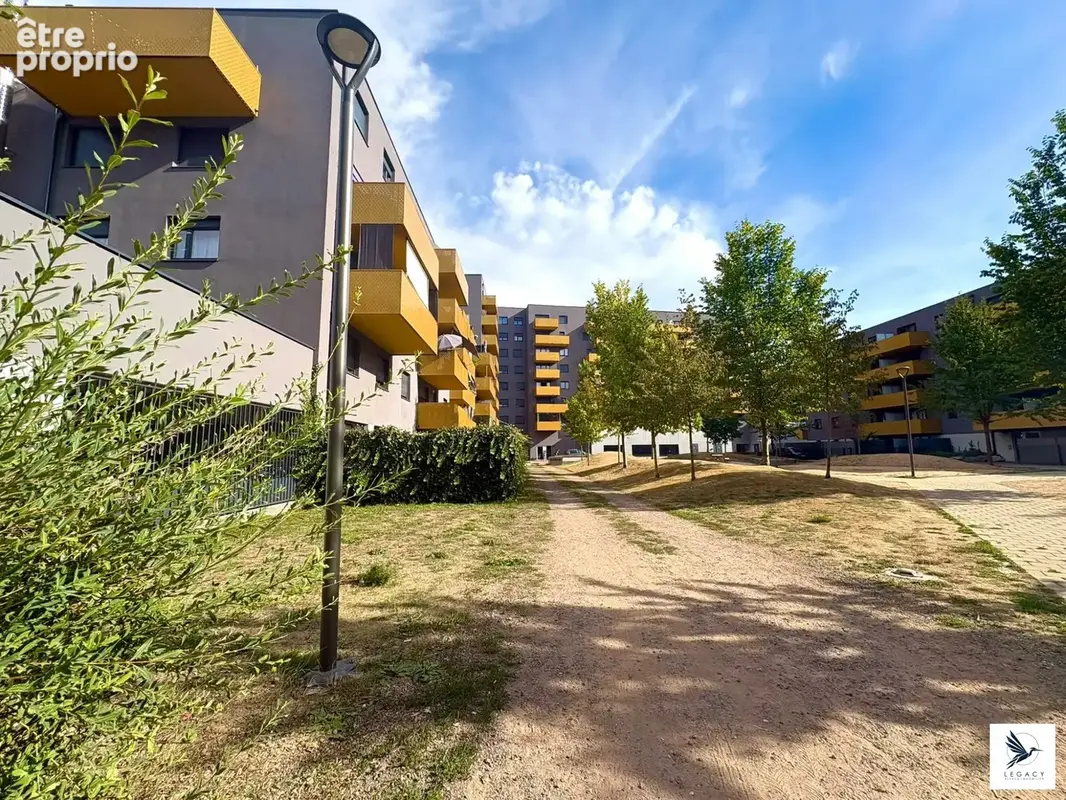 Appartement 2 pièces 40 m² à vendre à Strasbourg (67100) - photo 2