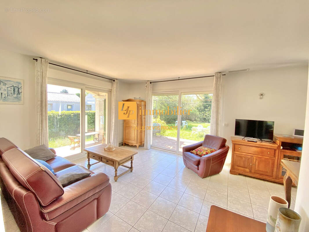 Maison à LES MATELLES