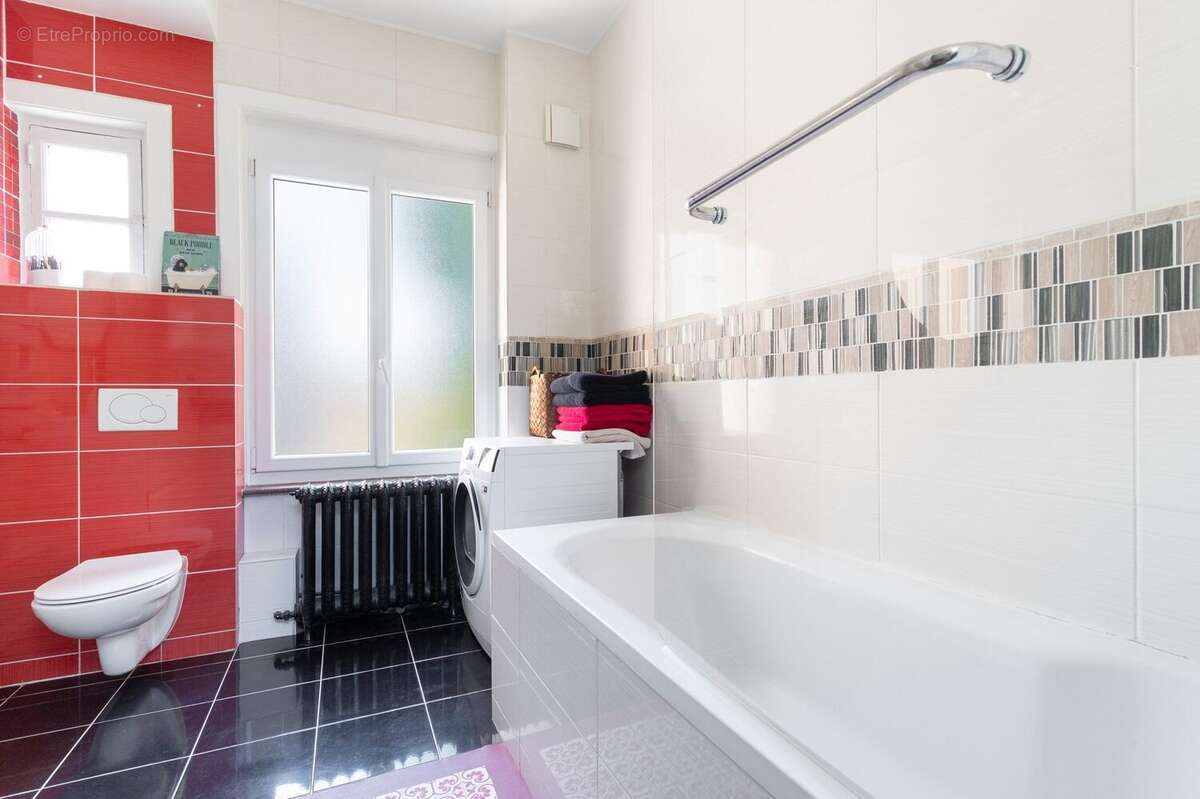 Appartement à LA MADELEINE