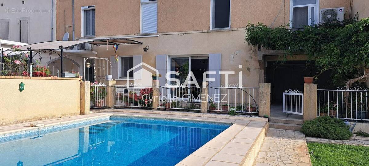 Photo 1 - Maison à SORGUES