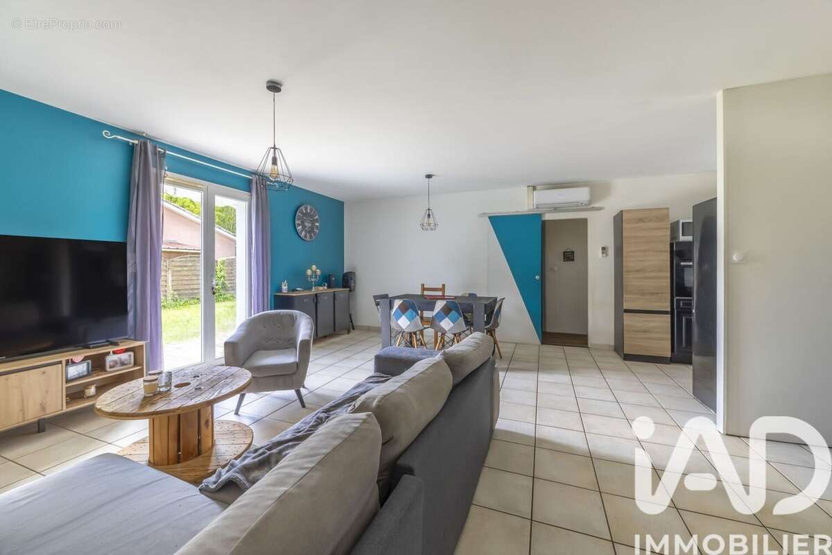 Maison 106 m² à Candresse  - photo 5