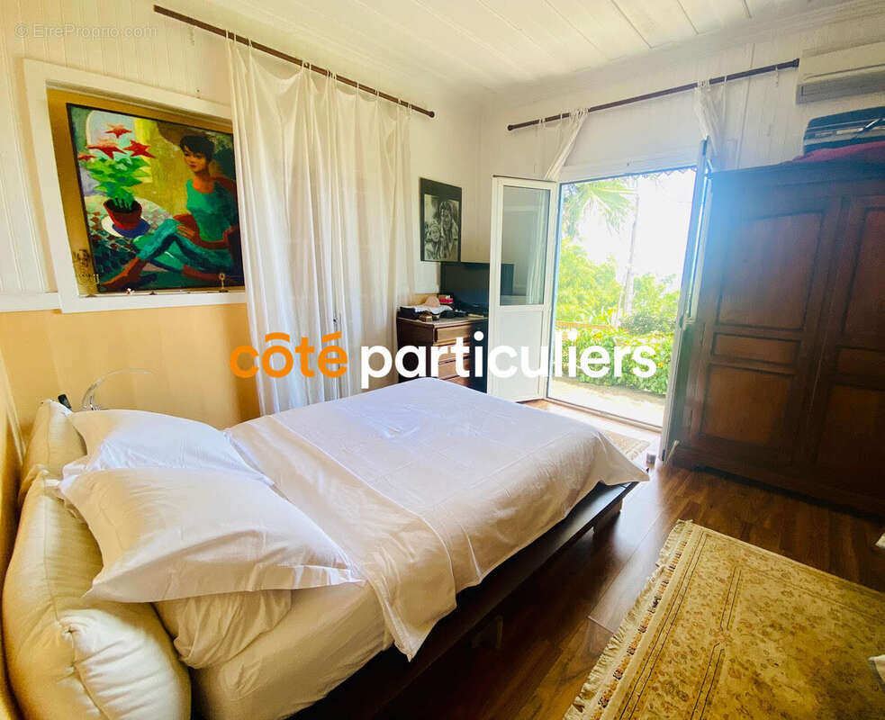 Maison à SAINT-DENIS