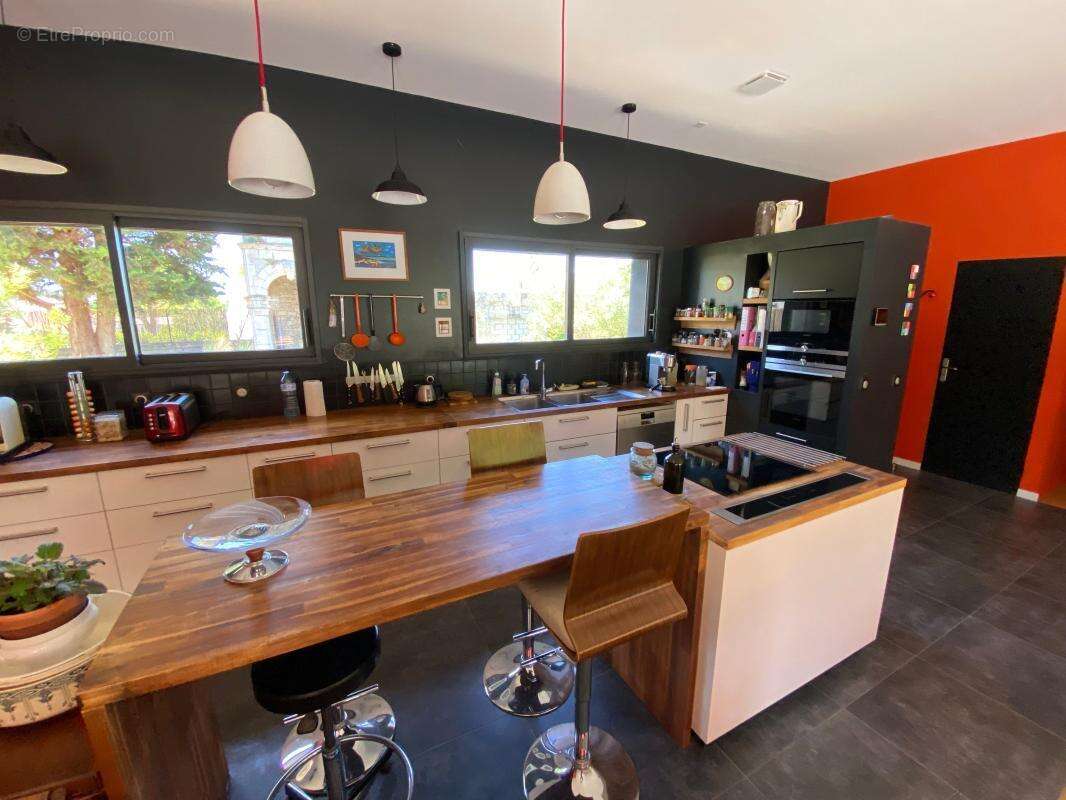 Villa COUP DE COEUR de 2015 de 130 m² avec Piscine couloir de 13x3 sur 2281 m² de Terrain divisible - photo 24