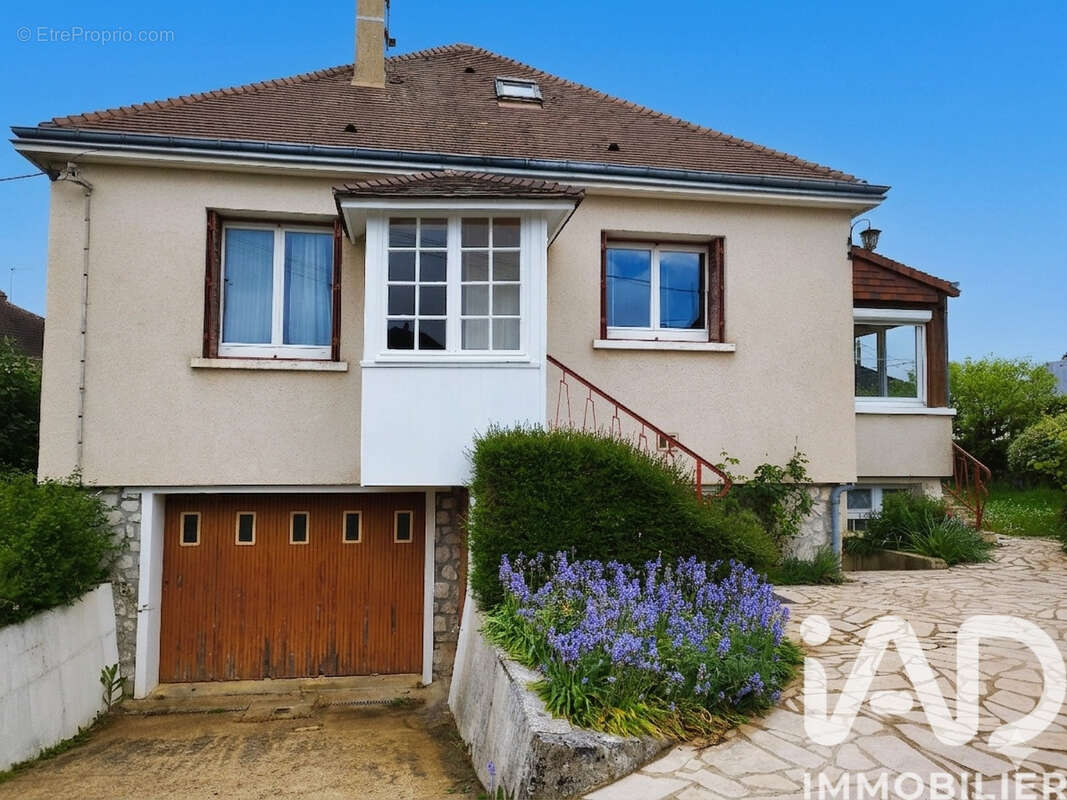 Photo 2 - Maison à SAINT-OUEN