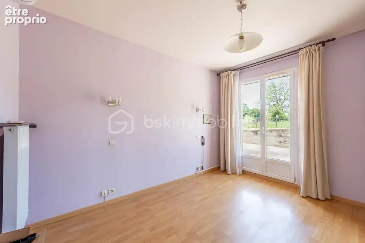 Maison individuelle de plain-pied / Terrain plat et arboré - photo 8