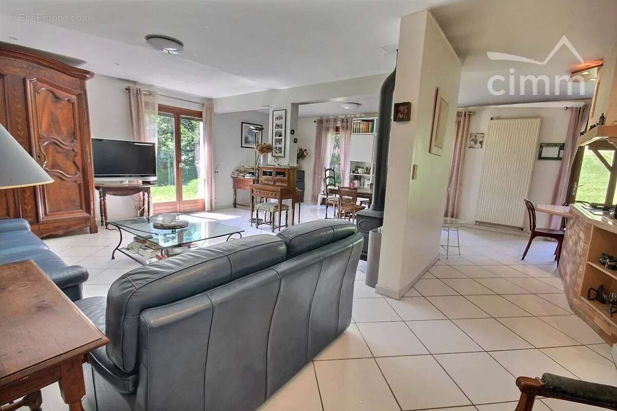 A vendre villa individuelle t5 166 m2 valgelon la rochette 73110 - photo 8