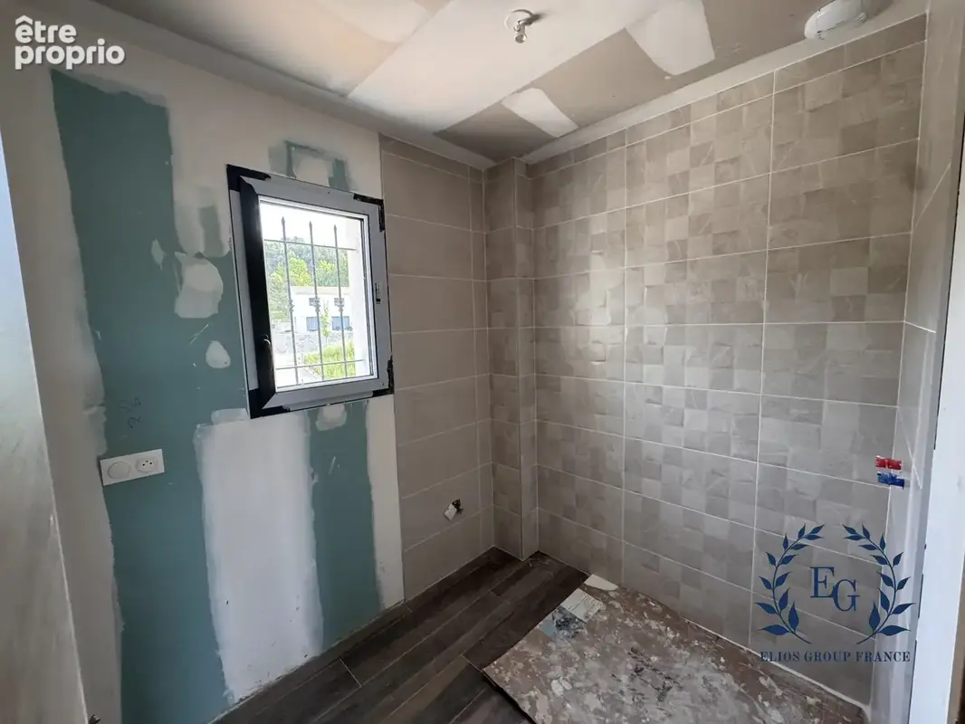 Maison 5 pièces 96 m² à vendre à Meyreuil (13590) - photo 3