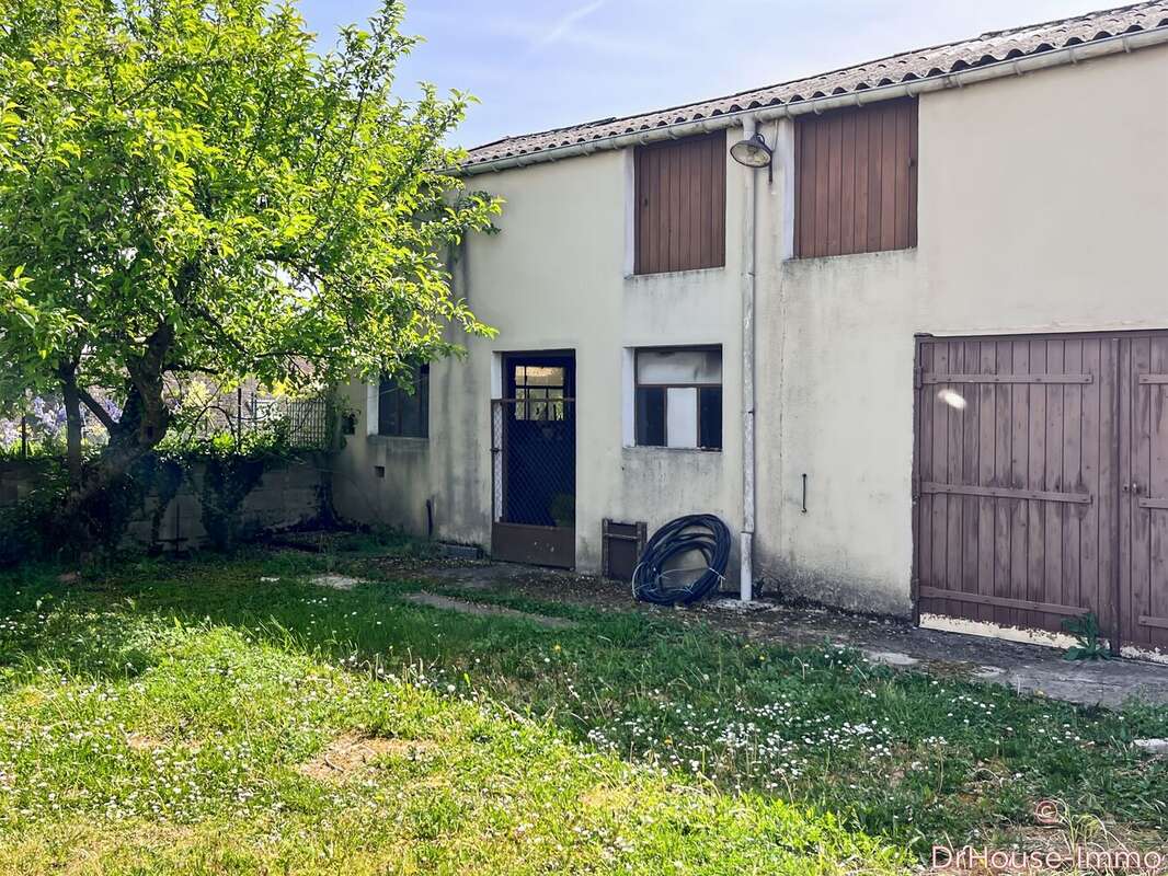 Maison à SAINTE-MAURE