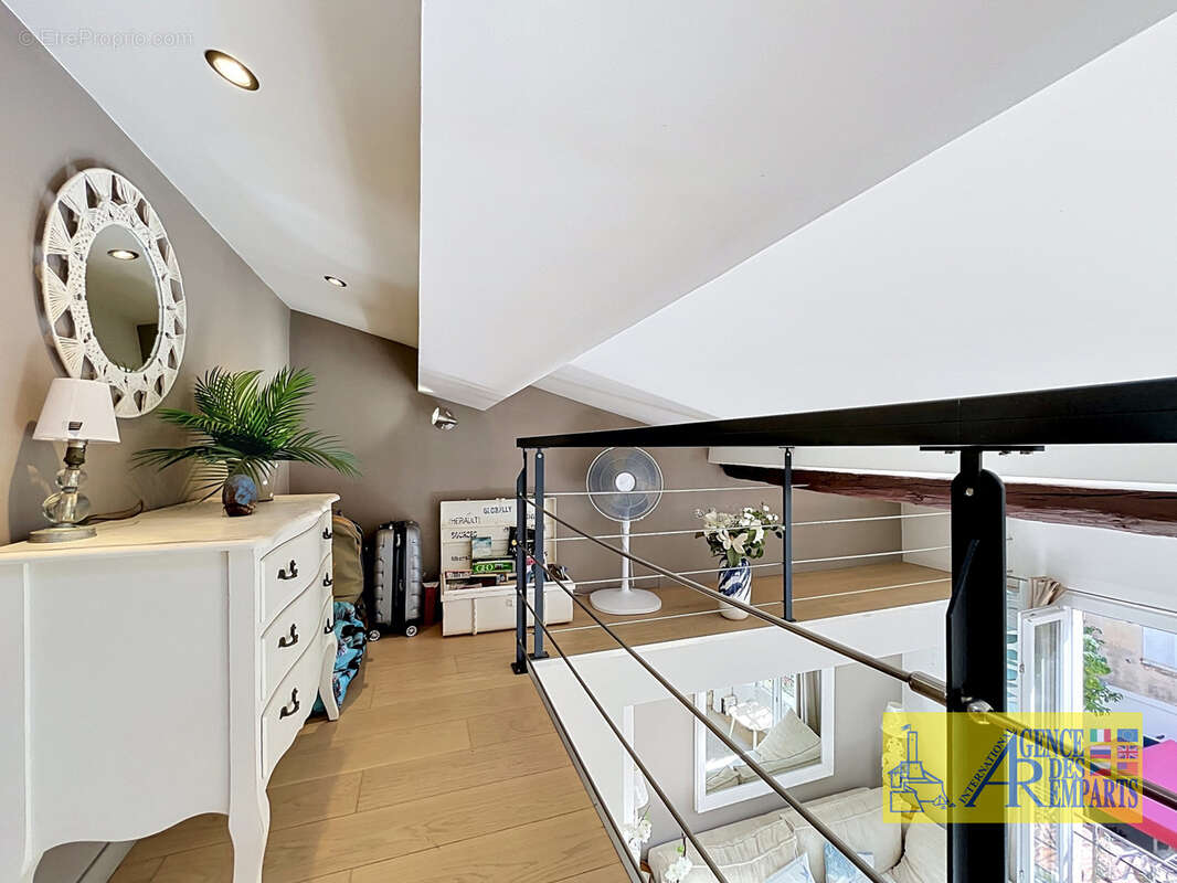 Duplex de charme au cœur du Vieil Antibes - photo 13