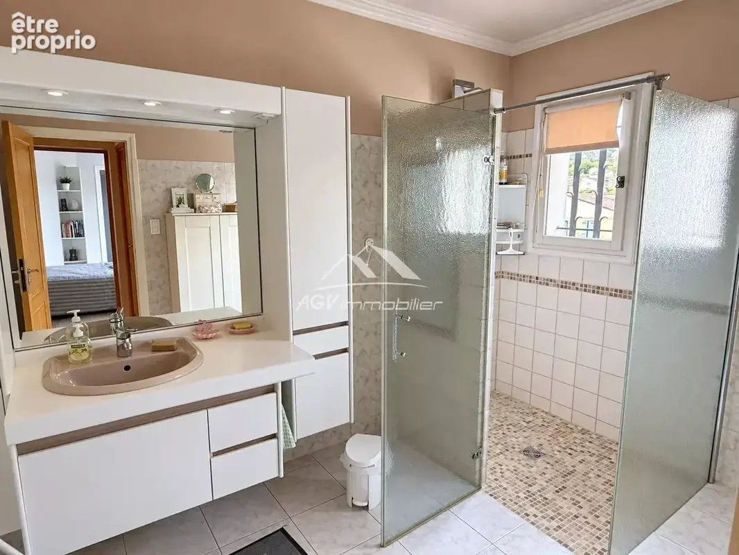 Propriété de 236 m² habitable sur 1200 m² de terrao, - photo 12