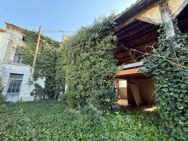 Maison à SAINT-AIGULIN