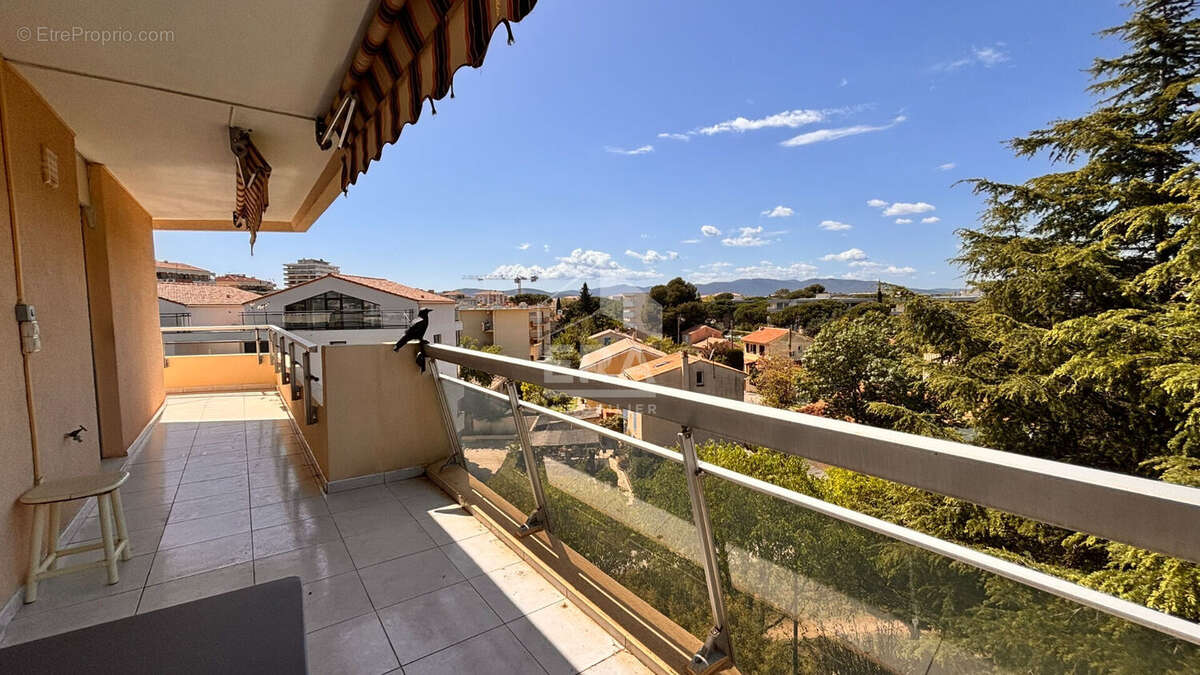 Appartement à FREJUS