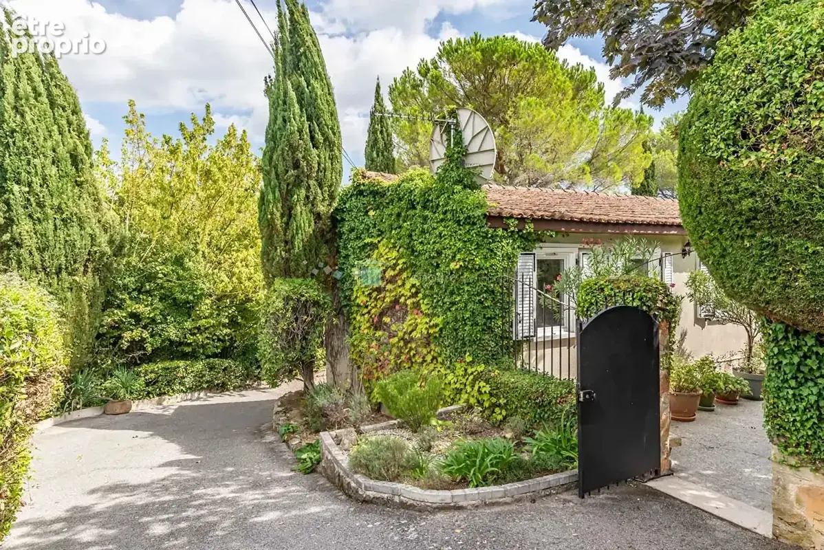 Mas 8 pièces Grasse 380 m² avec piscine et maison d'amis - photo 18