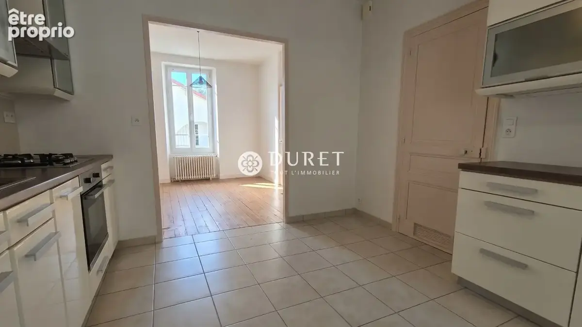 Maison 87 m² à La Roche-Sur-Yon  - photo 4