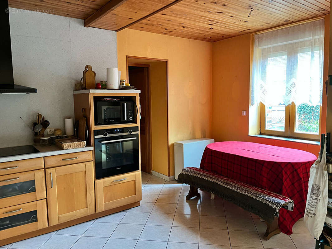 Maison à SAINT-SAUVEUR-EN-PUISAYE