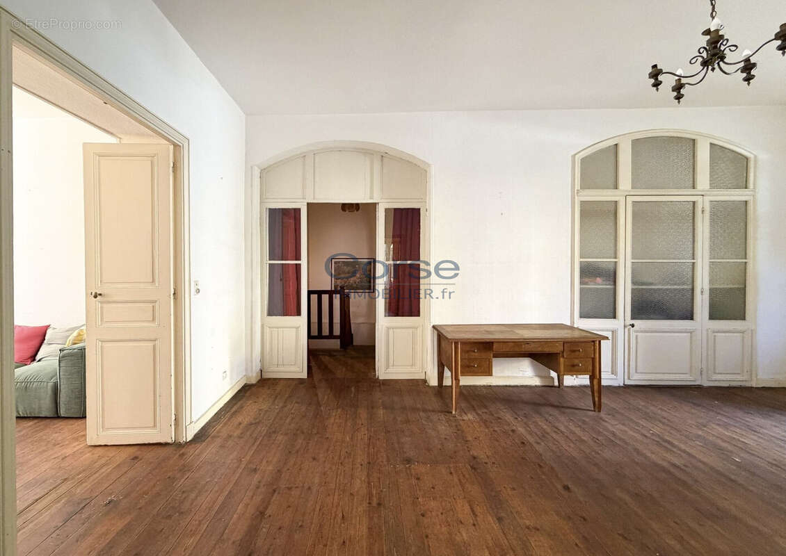 Appartement 193 m² à Ajaccio  - photo 3