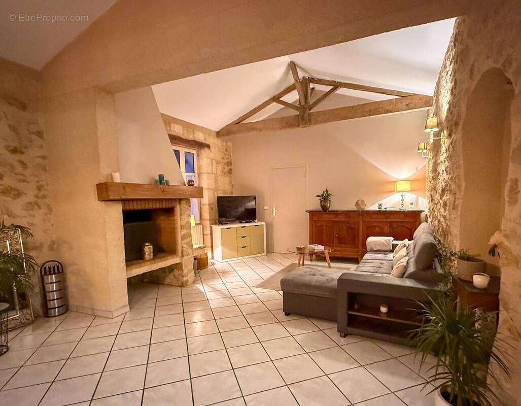 Photo 1 - Maison à YVRAC