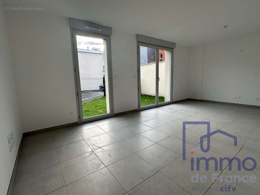 Maison à LA TALAUDIERE