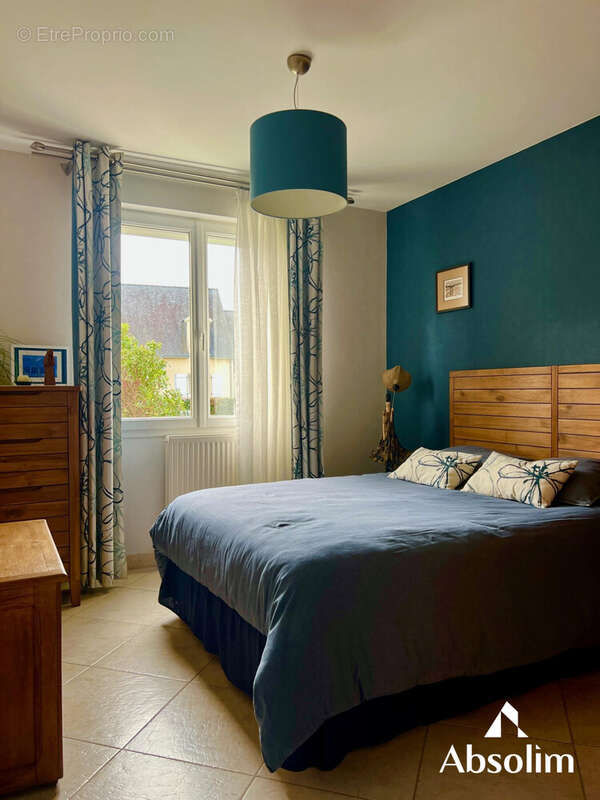 Maison 179 m² à Saint-Barthelemy-D'anjou  - photo 5