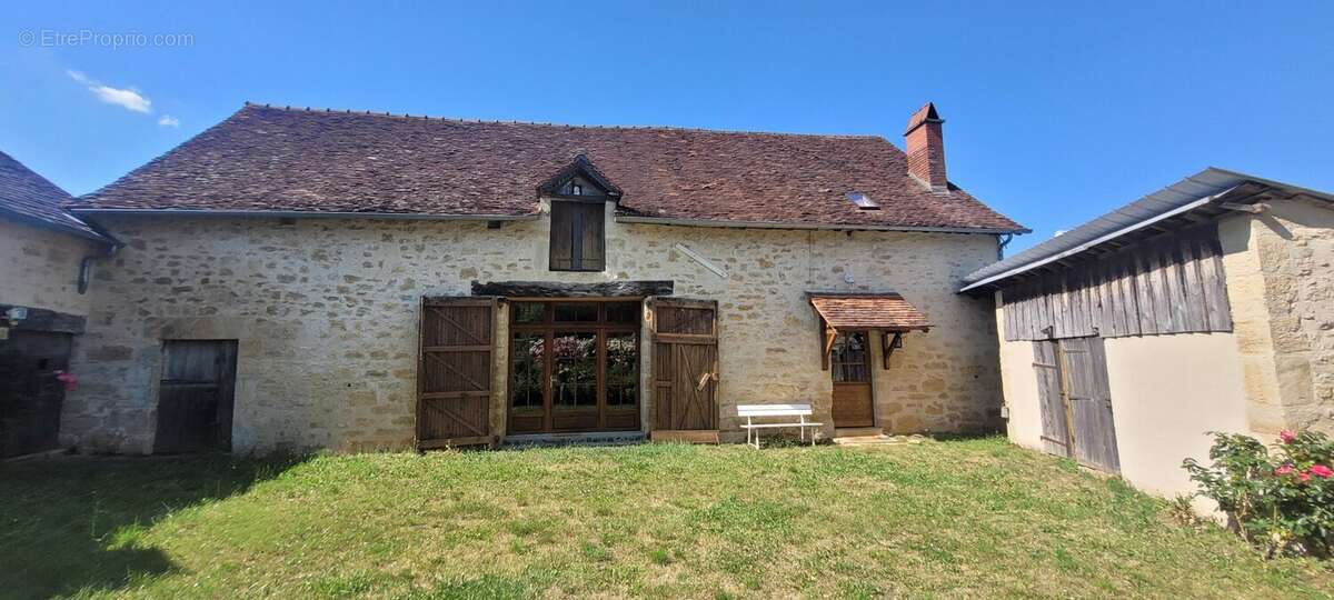 Appartement à SAINT-ROBERT