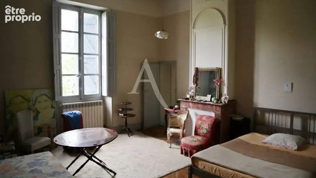 Château de la Tour à Mondonville 15 pièces 700 m² + dépendances sur 18366 m² de terrain - photo 9