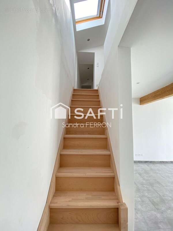 Maison 130 m² à Le Seure  - photo 4