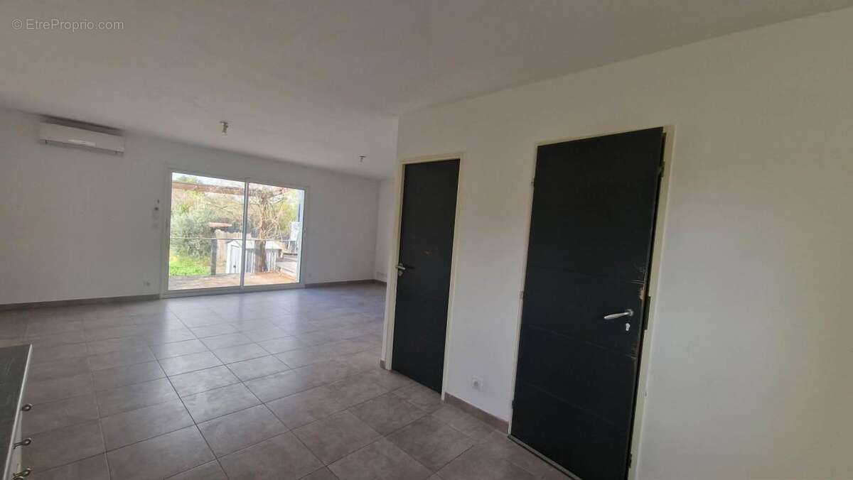 Maison à MEZE