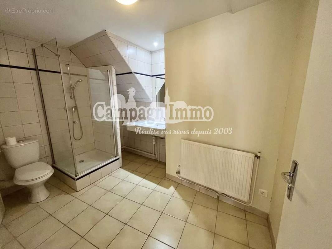 Appartement à PONTCHARRA-SUR-TURDINE