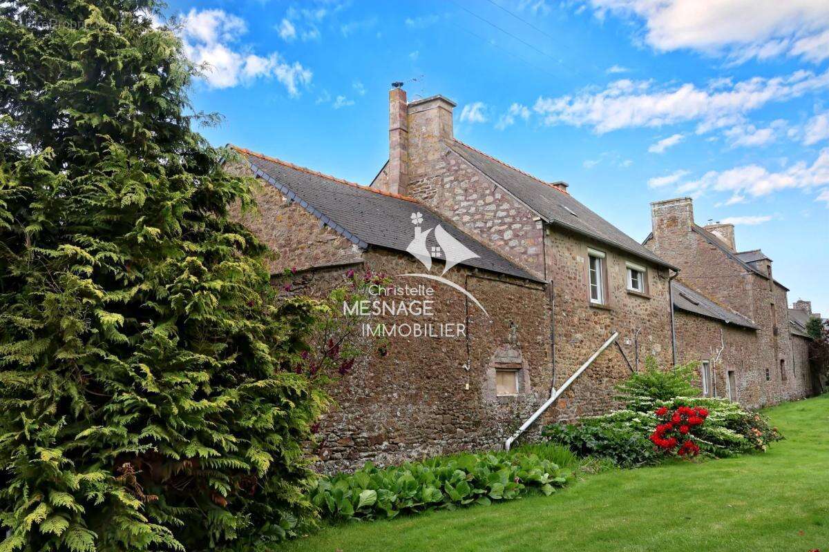 Maison à PLOREC-SUR-ARGUENON