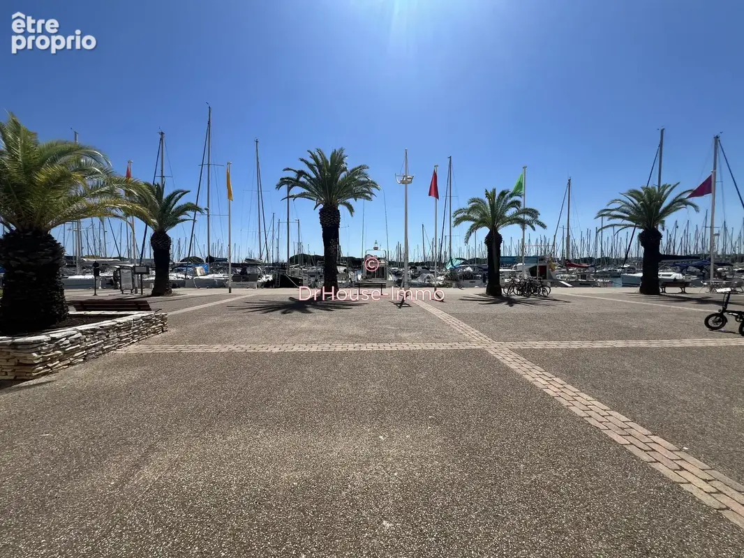 Commerce 91 m² à vendre à Le Grau-Du-Roi (30240) - photo 3