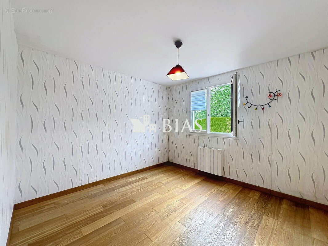 Maison 94 m² à Bernay  - photo 6