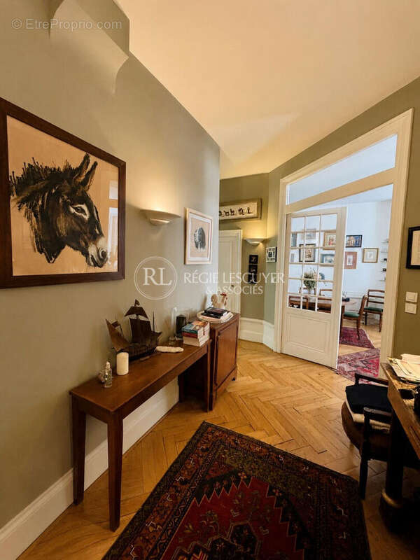 Appartement à LYON-6E