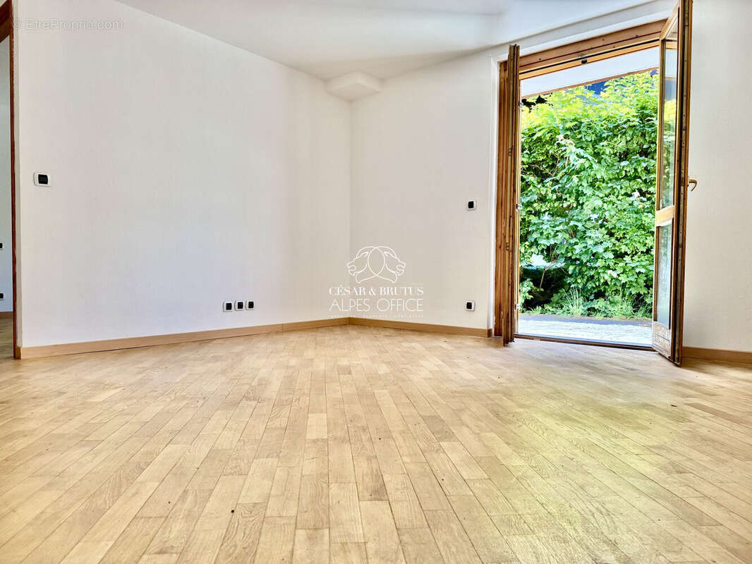 Appartement à LES HOUCHES