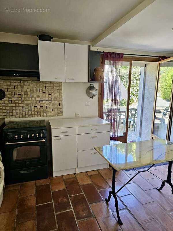 Maison 175 m² à La Roque-D'antheron  - photo 9