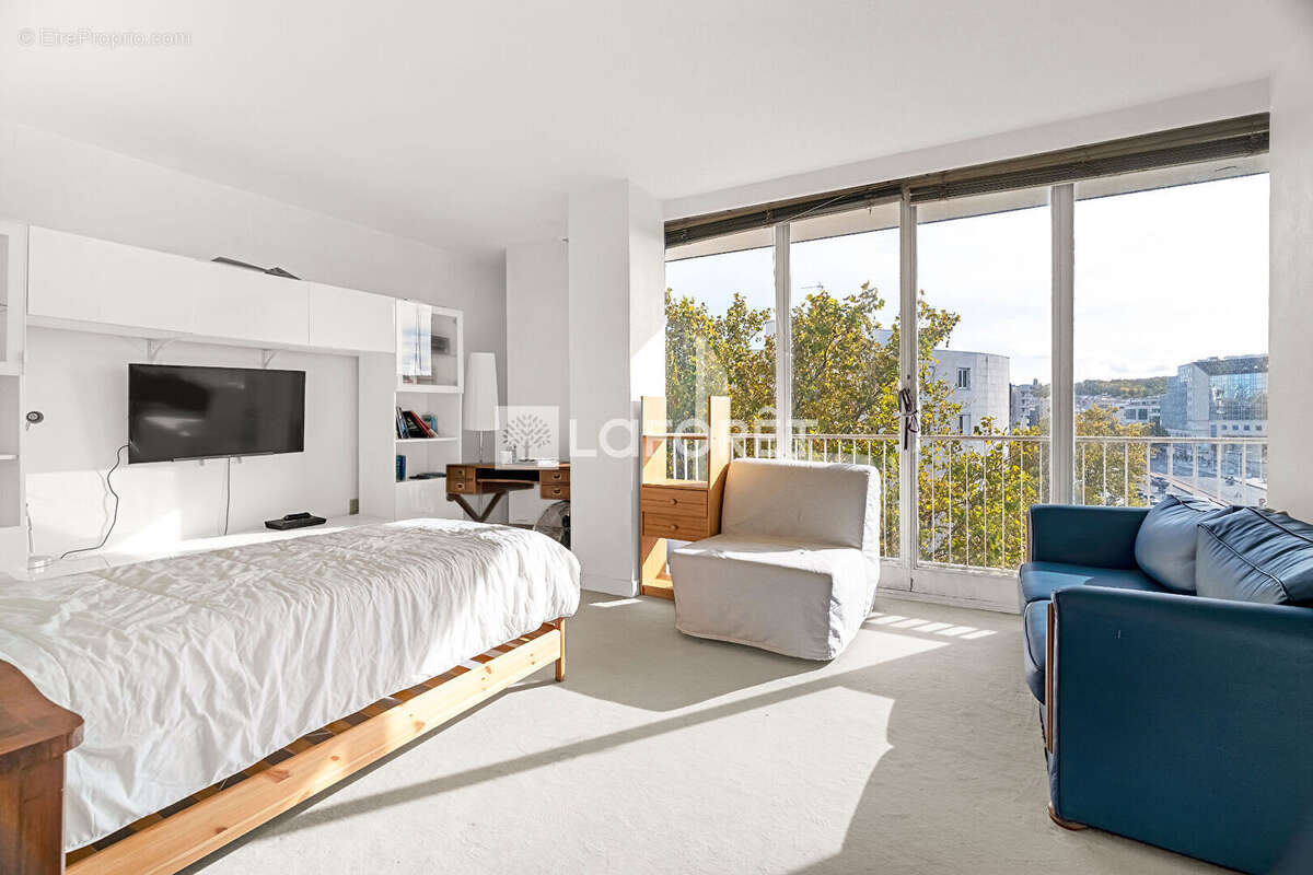 Appartement à BOULOGNE-BILLANCOURT