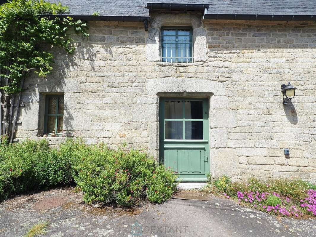 Grande demeure 17ème siècle 9 chambres avec jardin bucolique abrité des regards - photo 16