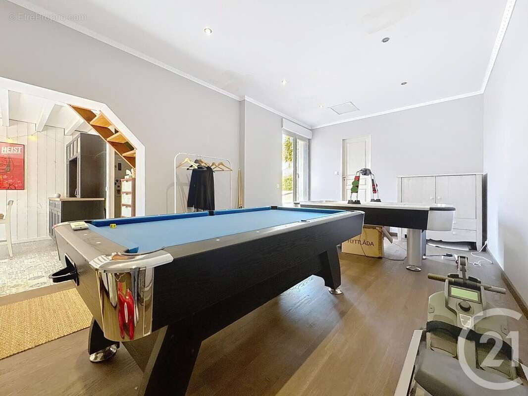 Maison à BREVIANDES