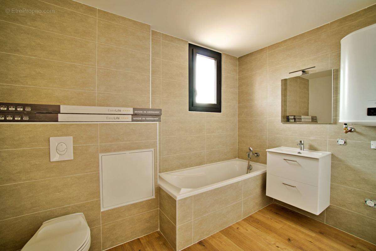 Appartement à QUINCIEUX