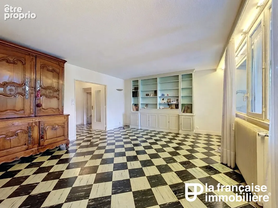 Appartement Rennes 8 pièces 123 m² - 5 chambres - 2 balcons - Quartier Jeanne d'Arc - photo 6