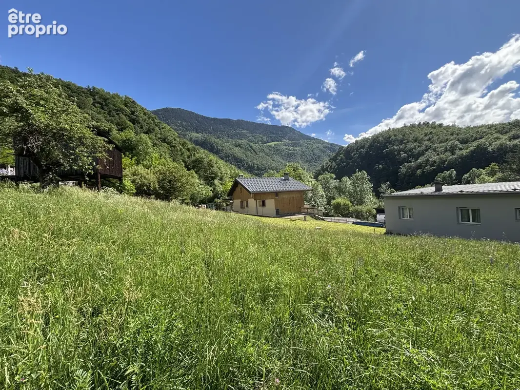Terrain constructible proche Notre-Dame-du-Pré - photo 2