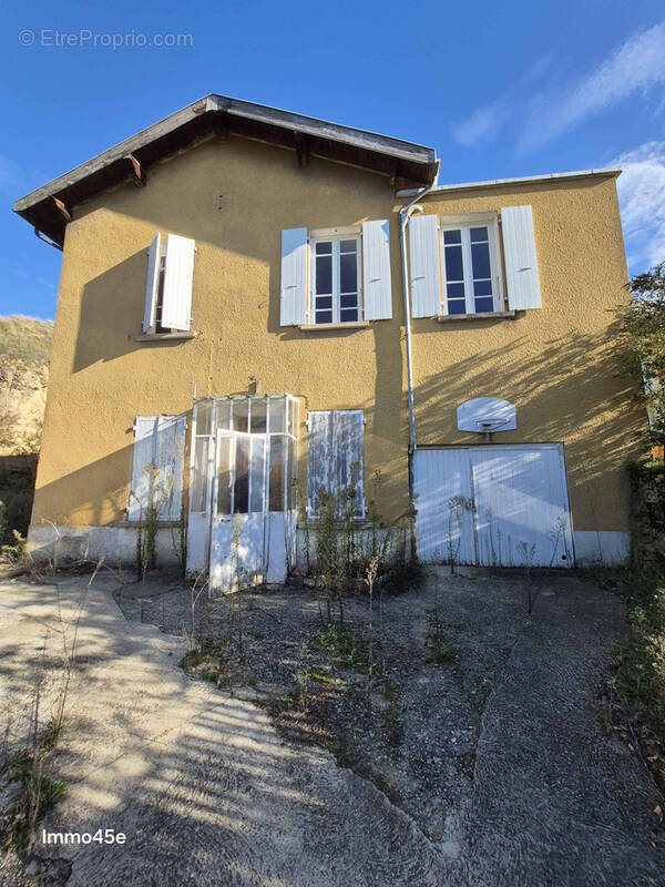 Maison à CHANTEMERLE-LES-BLES