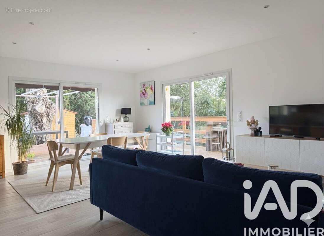 Photo 3 - Maison à ABZAC