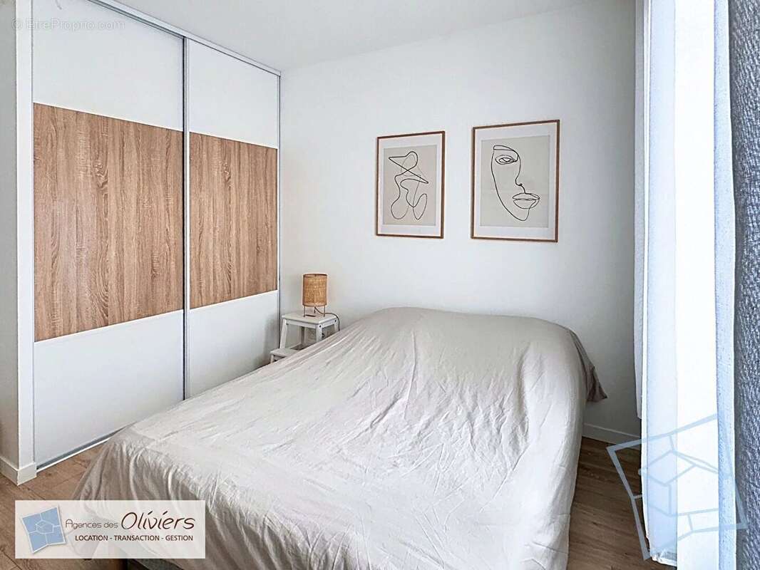 Appartement à VOISINS-LE-BRETONNEUX