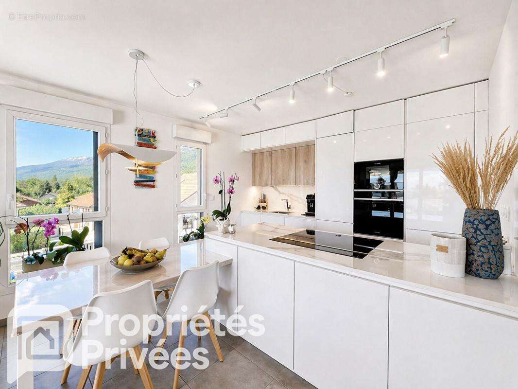 Appartement à CROZET